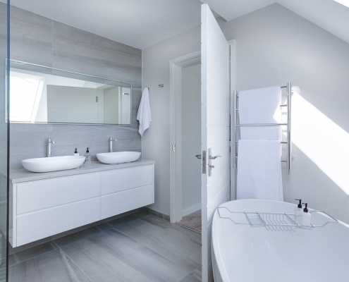 sanitarios roca en barcelona